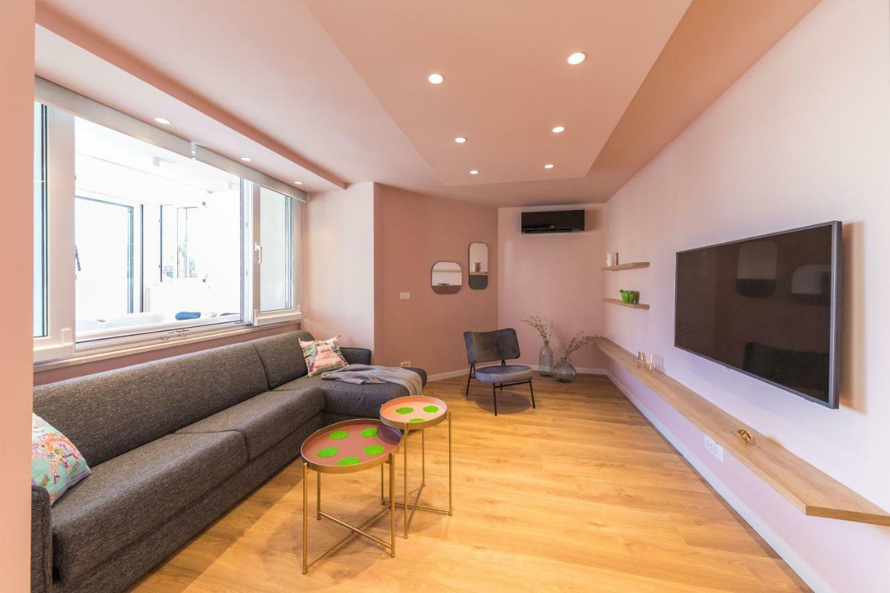 Glow Luxury Apartment With Terrace And Jacuzzi Split Kültér fotó