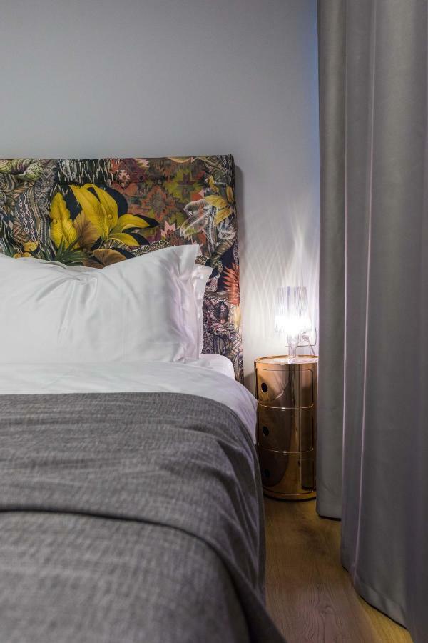 Glow Luxury Apartment With Terrace And Jacuzzi Split Kültér fotó