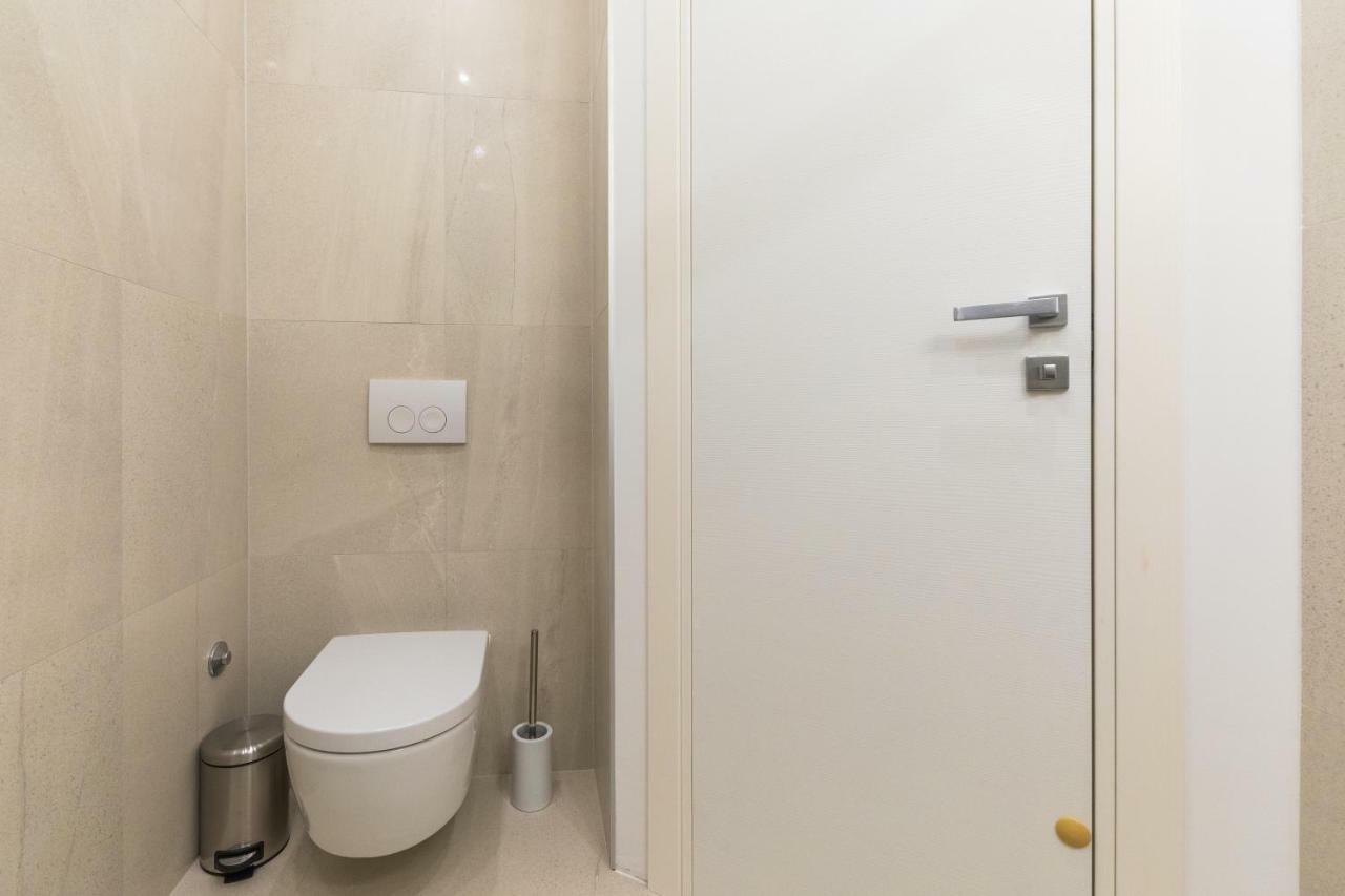Glow Luxury Apartment With Terrace And Jacuzzi Split Kültér fotó