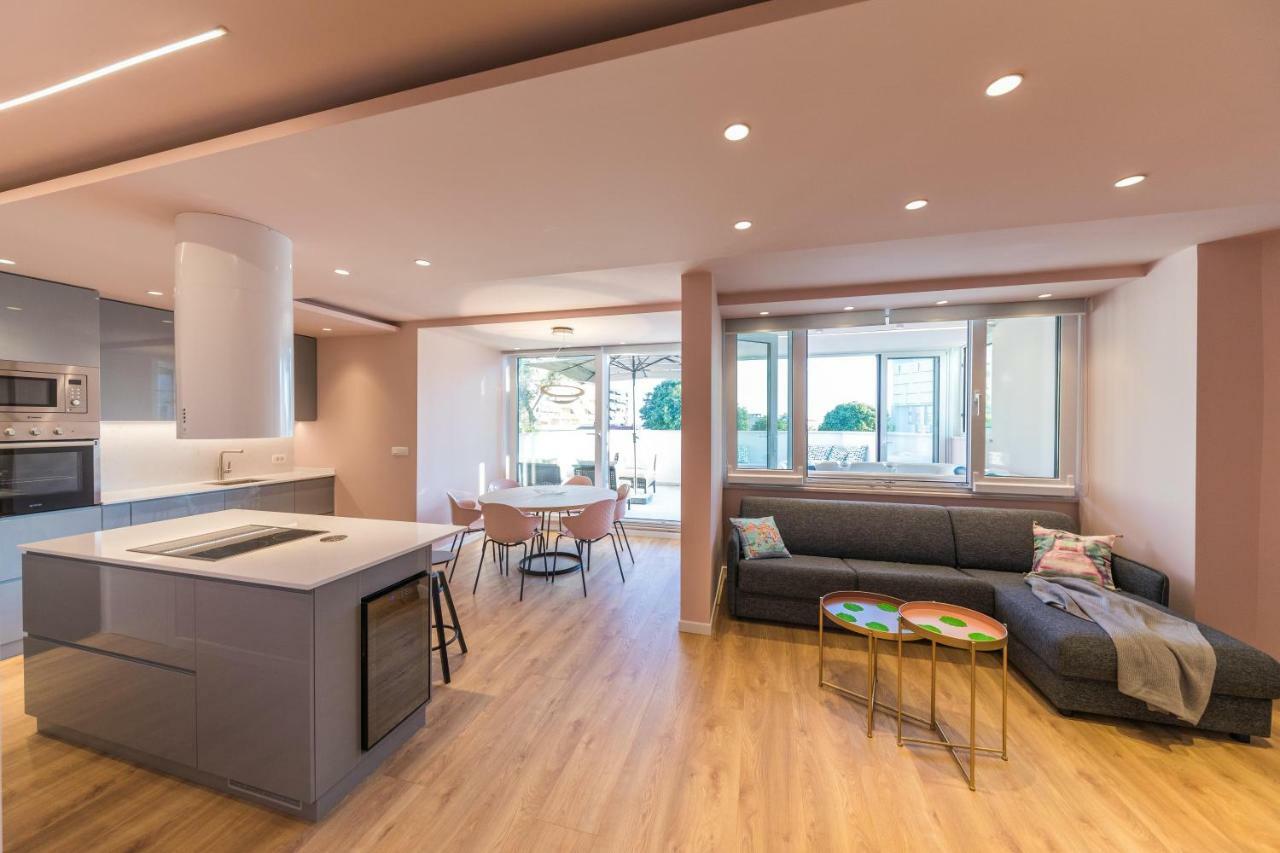 Glow Luxury Apartment With Terrace And Jacuzzi Split Kültér fotó